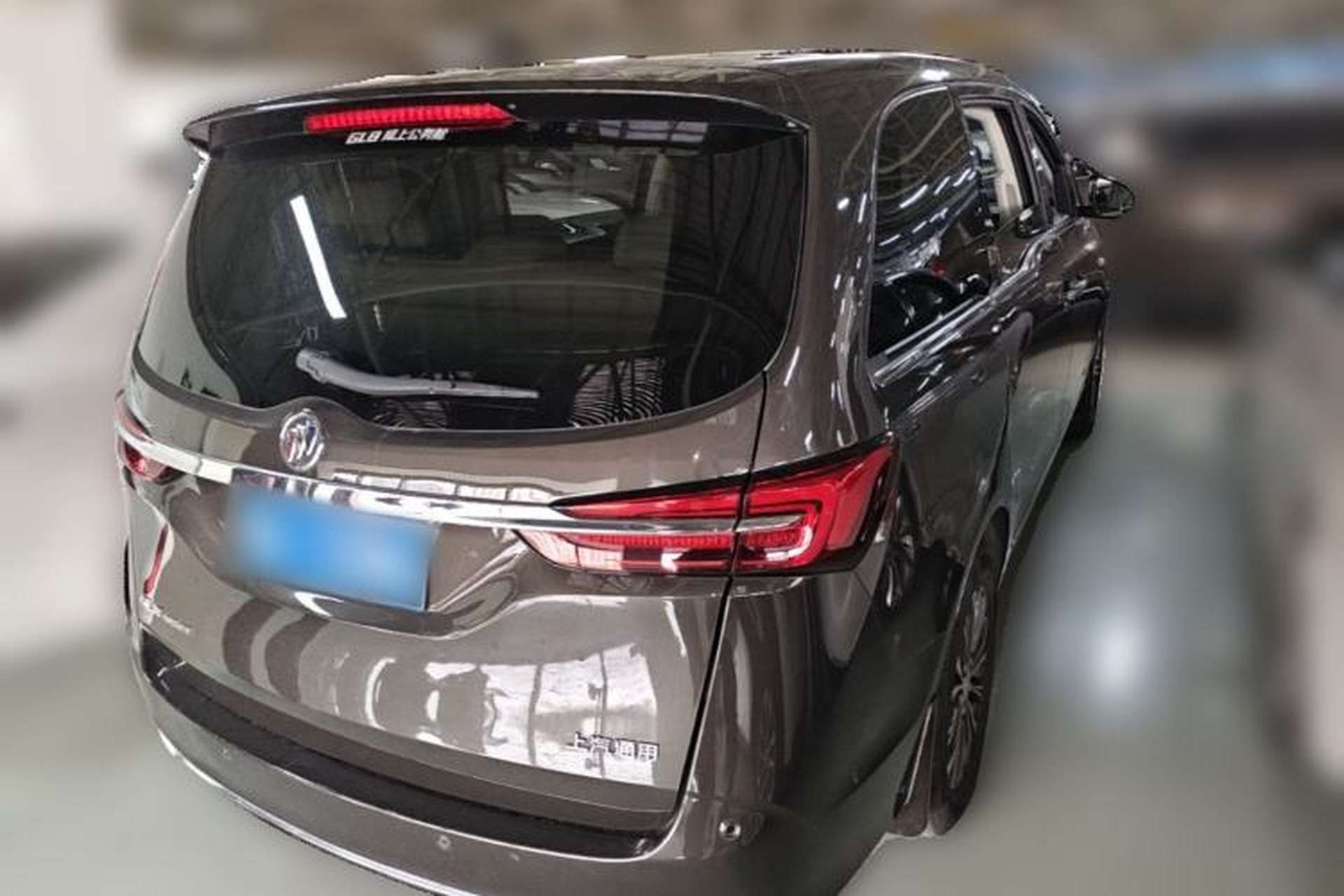 Used Buick GL8 2021 Land Cruiser Executive Class 652T Smart Luxury Model Rear Right 45 Deg