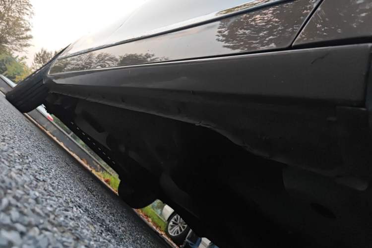 Used Buick GL8 2021 Land Cruiser Executive Class 652T Luxury Model Right Side Sill