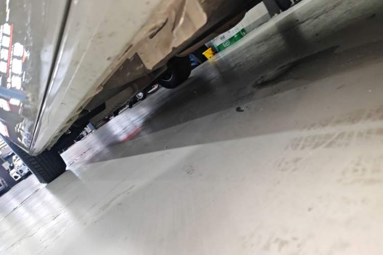 Used Buick GL8 2021 ES Land Cruiser 653T Luxury Edition Right Side Sill