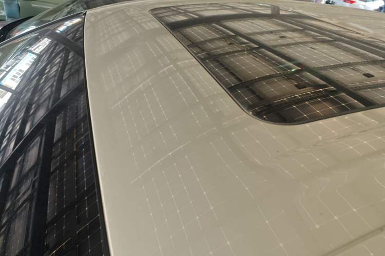 Used Buick GL8 2021 ES Land Cruiser 653T Luxury Edition Roof