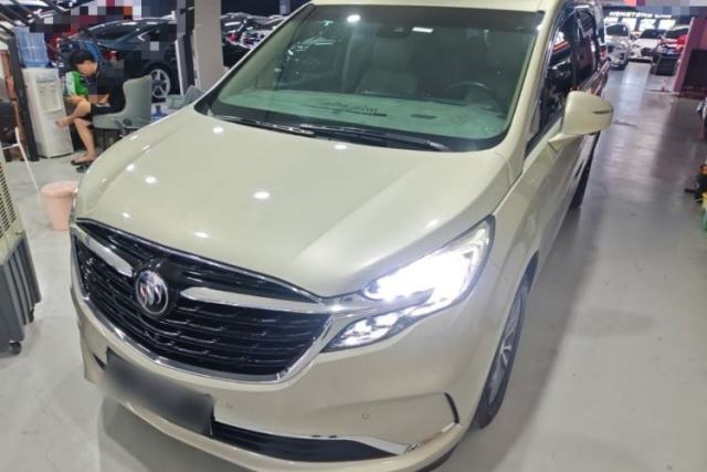 Used Buick GL8 2021 ES Land Cruiser 653T Luxury Edition