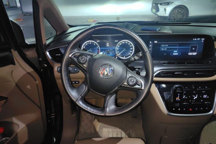 Used Buick GL8 2021 ES Landtrek 653T Smart Luxury Model Steering Wheel