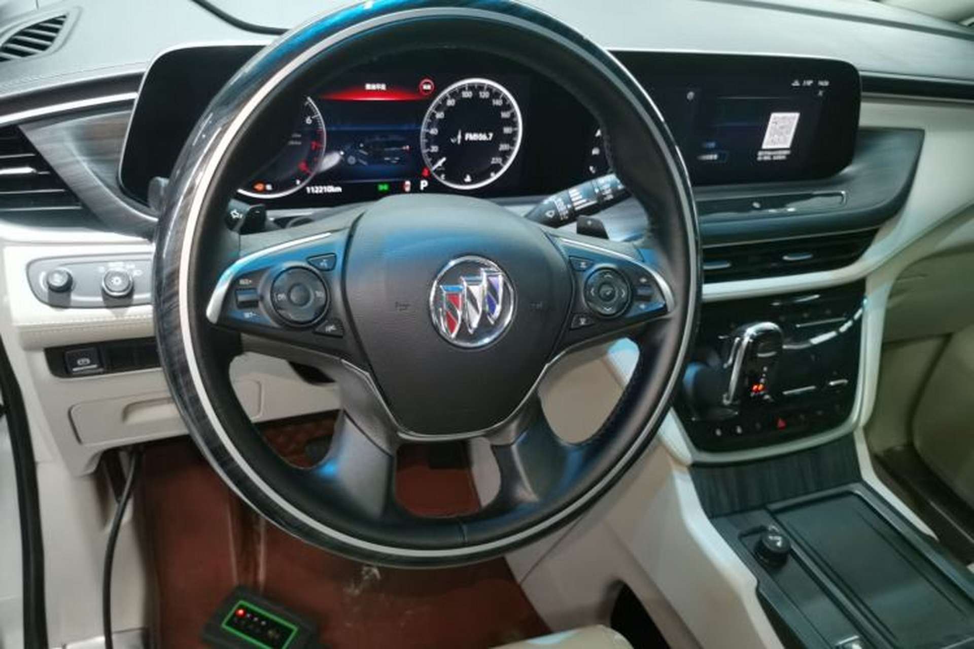 Used Buick GL8 2021 ES Landtrek 653T Comfort Edition Steering Wheel