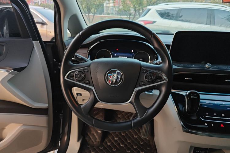 Used Buick GL8 2021 Land Cruiser Executive Class 652T Luxury Model Steering Wheel