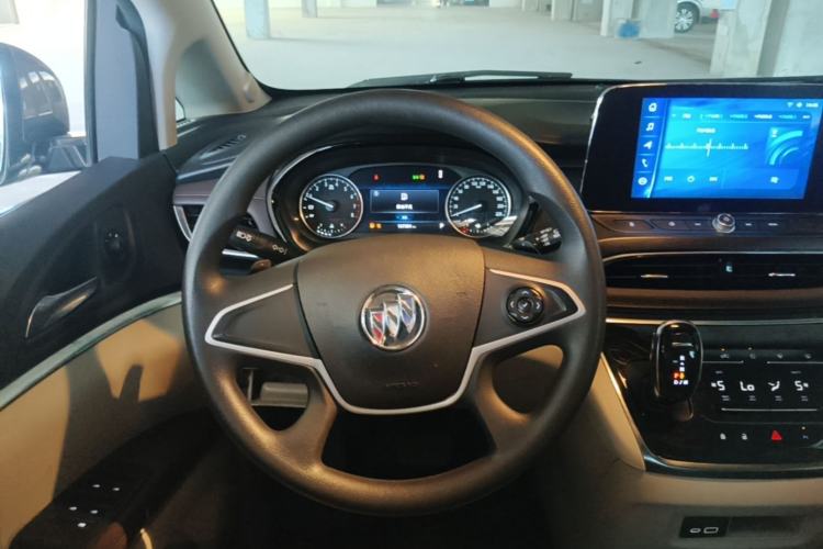 Used Buick GL8 2021 Land Cruiser Executive Class 652T Comfort Model Steering Wheel