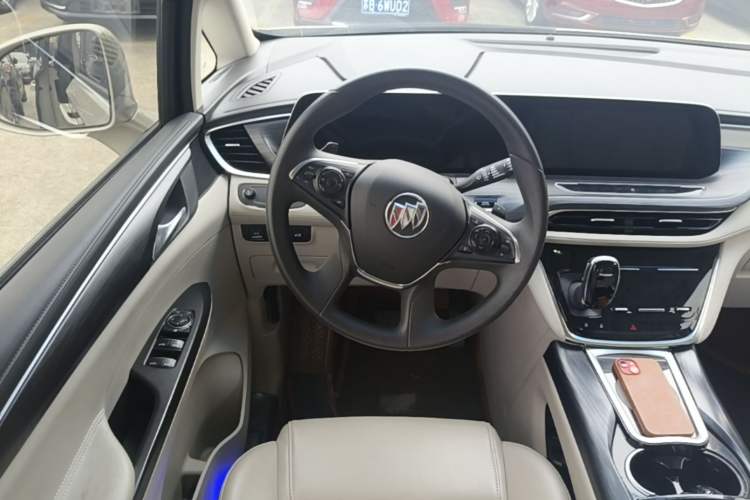 Used Buick GL8 2021 ES Landtrek 653T Comfort Edition Steering Wheel