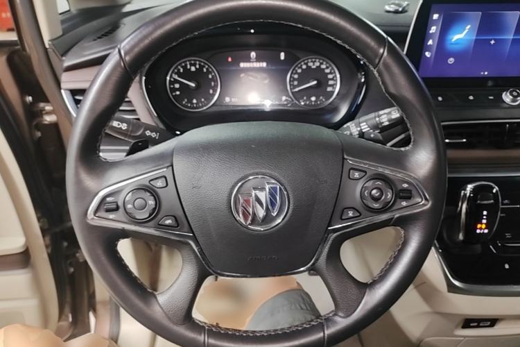 Used Buick GL8 2021 Land Cruiser Executive Class 652T Luxury Model Steering Wheel
