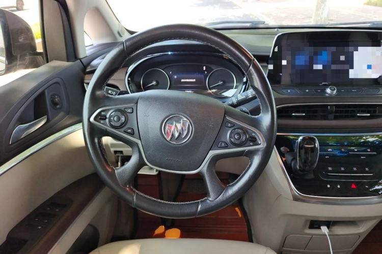 Used Buick GL8 2021 Land Cruiser Executive 652T Premium Model Steering Wheel