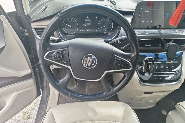 Used Buick GL8 2021 Land Cruiser Executive Class 652T Luxury Model Steering Wheel