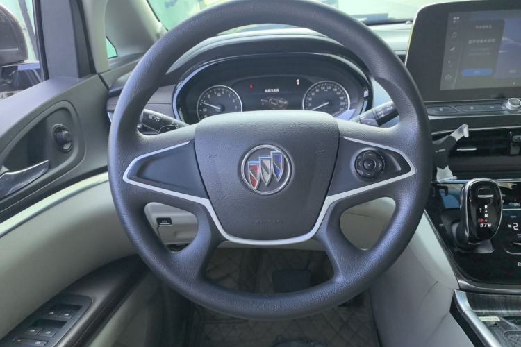 Used Buick GL8 2021 Land Cruiser Executive Class 652T Comfort Model Steering Wheel