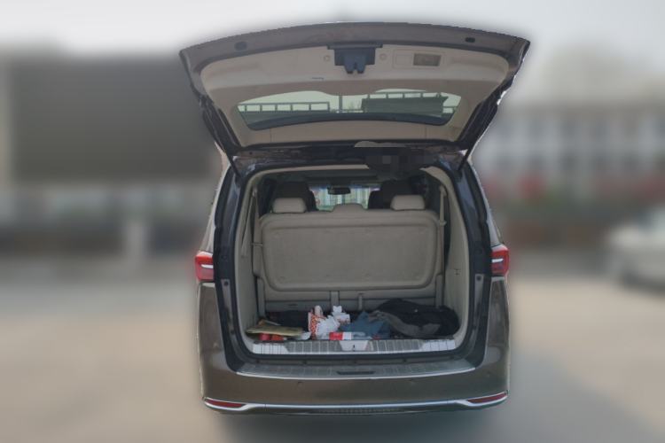 Used Buick GL8 2021 Land Cruiser Executive Class 652T Luxury Model Trunk