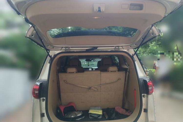 Used Buick GL8 2021 ES Land Cruiser 653T Luxury Edition Trunk