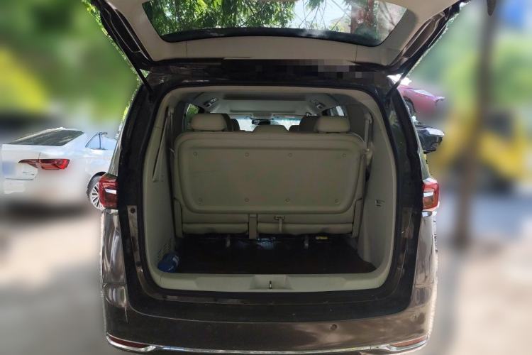 Used Buick GL8 2021 Land Cruiser Executive Class 652T Comfort Model Trunk