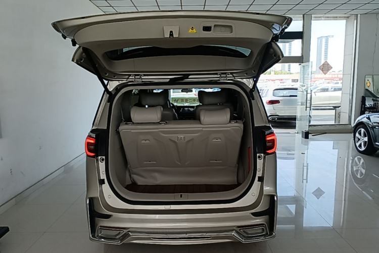 Used Buick GL8 2021 ES Landtrek 653T Comfort Edition Trunk