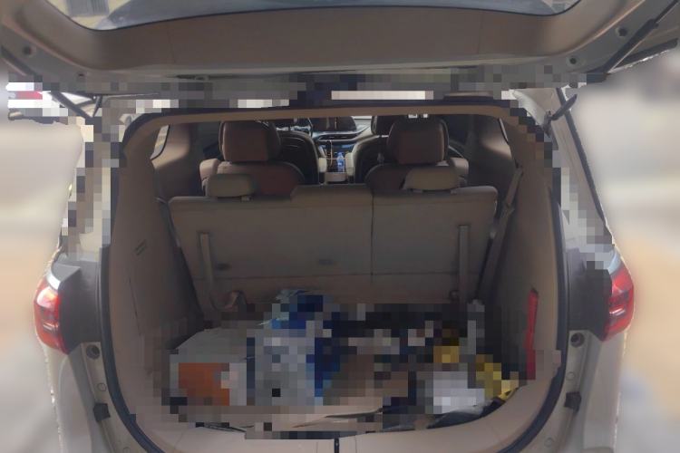 Used Buick GL8 2021 ES Land Cruiser 653T Luxury Edition Trunk