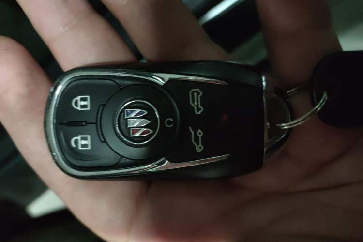 Used Buick GL8 2021 ES Landtrek 653T Comfort Edition Vehicle Key