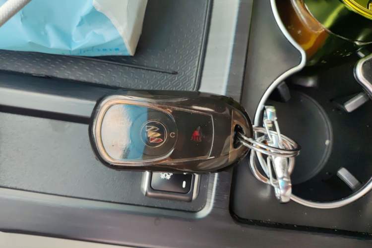 Used Buick GL8 2021 ES Landtrek 653T Comfort Edition Vehicle Key