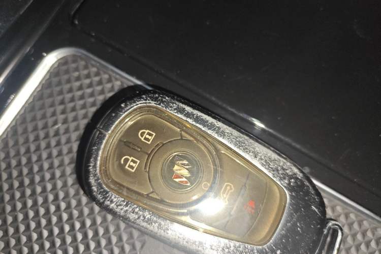 Used Buick GL8 2021 ES Landtrek 653T Comfort Edition Vehicle Key
