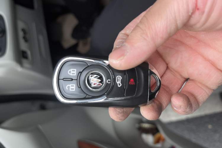 Used Buick GL8 2021 ES Landtrek 653T Comfort Edition Vehicle Key
