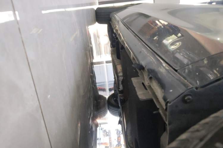 Used Buick GL8 2022 ES Landtrek 653T Comfort Edition Chassis Front Right