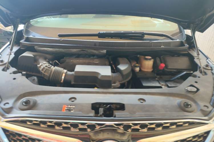 Used Buick GL8 2022 Avenir Avia Four-Seat Prestige Edition Engine Bay