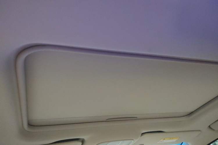 Used Buick GL8 2022 ES Landtrek 653T Comfort Edition Headliner