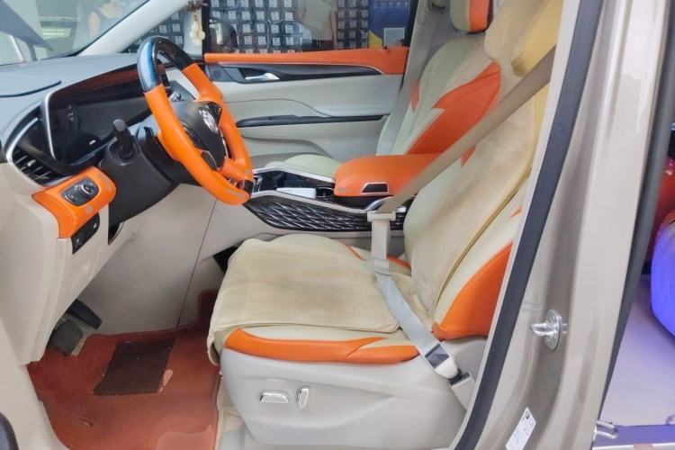 Used Buick GL8 2022 ES Landtrek 653T Comfort Edition Left Front Seat