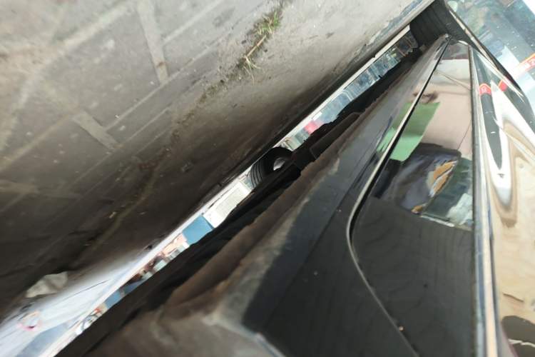Used Buick GL8 2022 Avenir Avia Four-Seat Prestige Edition Left Side Sill