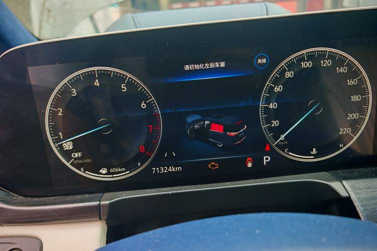 Used Buick GL8 2022 Avenir Avia Four-Seat Prestige Edition Odometer Close Up