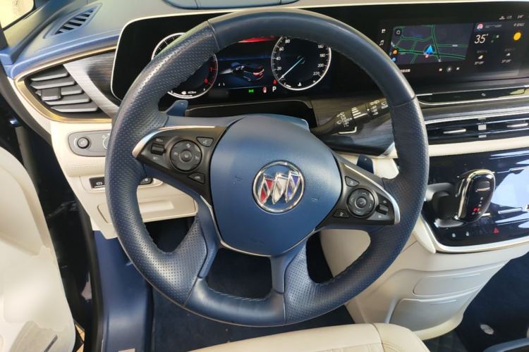 Used Buick GL8 2022 Avenir Avia Four-Seat Prestige Edition Steering Wheel