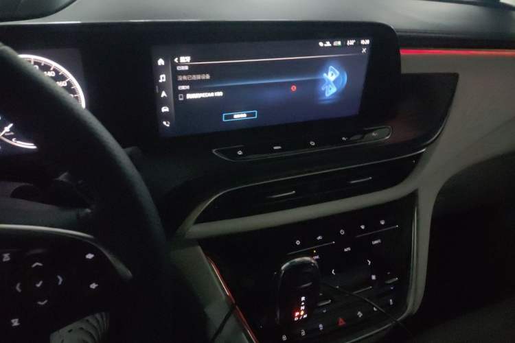 Used Buick GL8 2022 Facelift Avenir Aivia Four-Seat Prestige Edition Audio And AC Panel