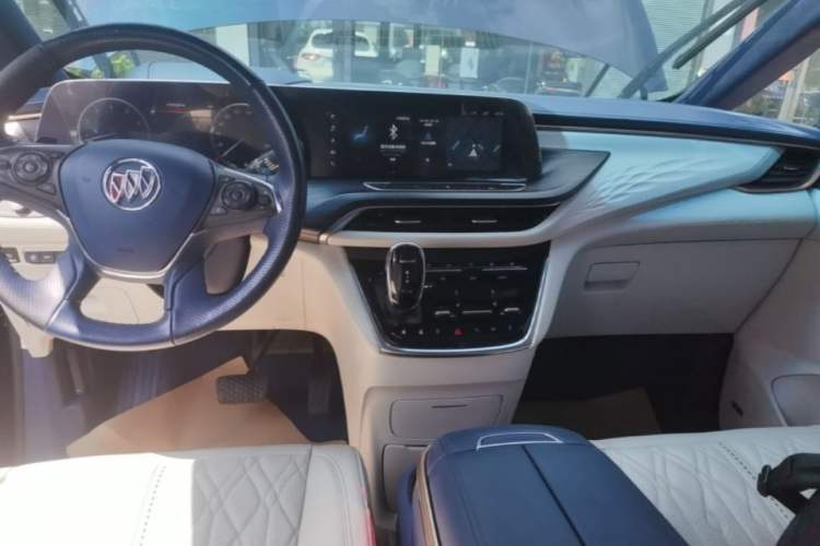 Used Buick GL8 2022 Avenir Avia Four-Seat Prestige Edition Audio And AC Panel