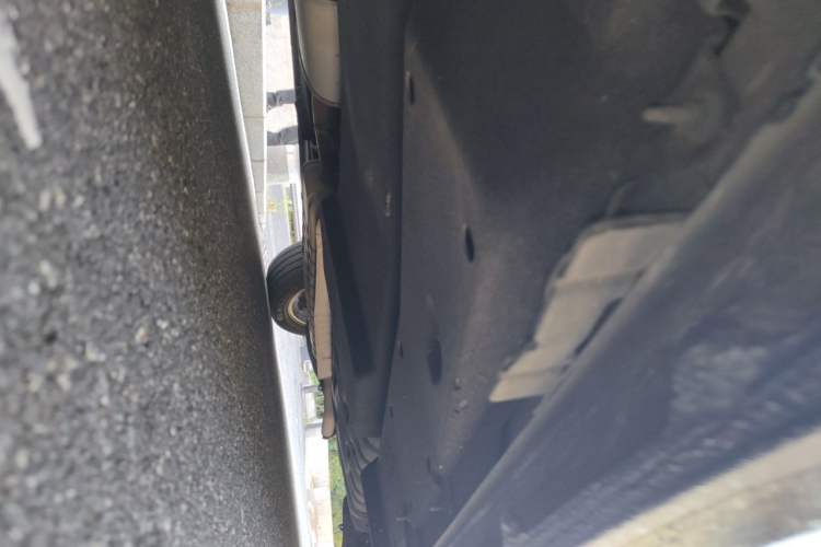 Used Buick GL8 2022 ES Landtrek 653T Flagship Model Chassis Front Left