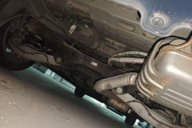 Used Buick GL8 2022 Avenir Avia Four-Seat Prestige Edition Chassis Rear