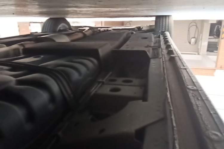 Used Buick GL8 2022 ES Landtrek 653T Smart Flagship Model Chassis Rear Left