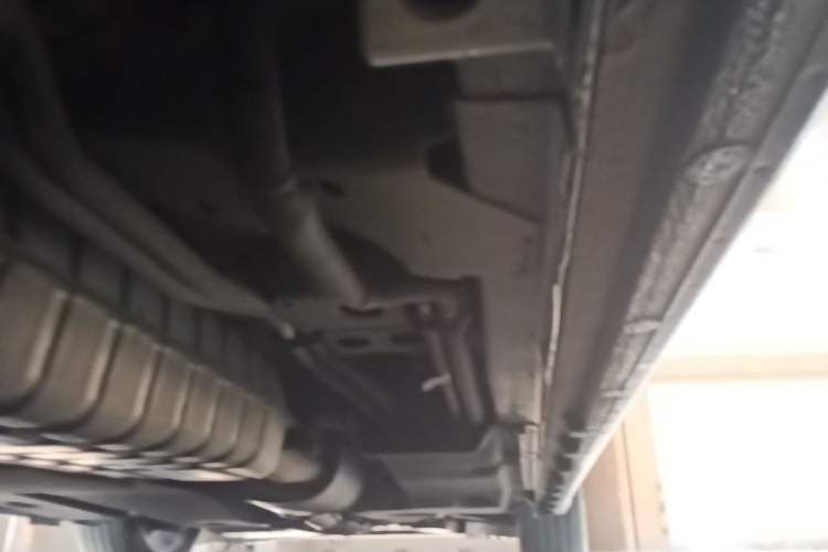 Used Buick GL8 2022 ES Landtrek 653T Smart Flagship Model Chassis Rear Right