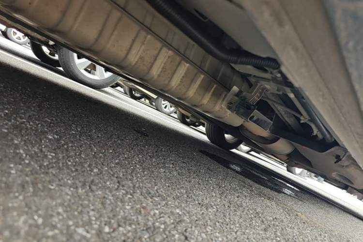 Used Buick GL8 2022 Avenir Avia Four-Seat Prestige Edition Chassis Rear Right