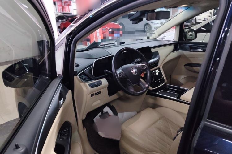 Used Buick GL8 2022 ES Landtrek 653T Smart Flagship Model Driver Seat