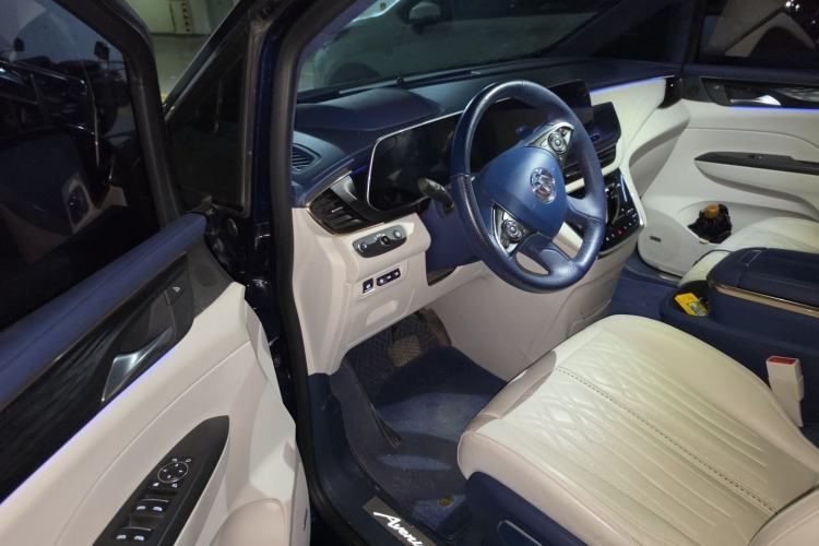 Used Buick GL8 2022 Avenir Avia Four-Seat Prestige Edition Driver Seat
