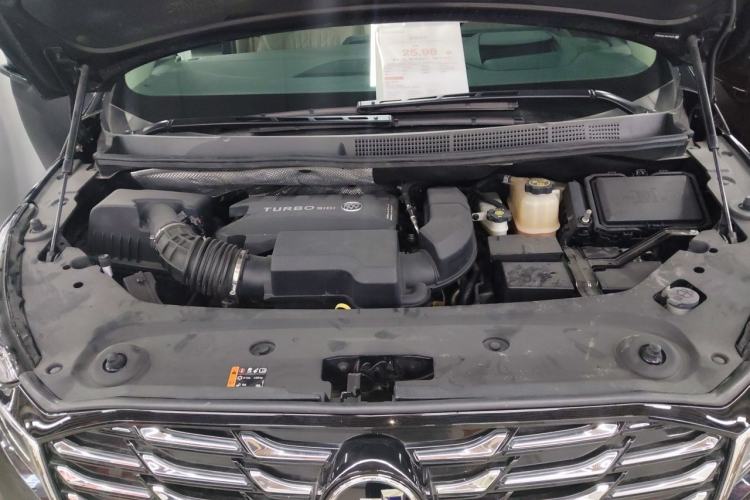 Used Buick GL8 2022 ES Landtrek 653T Smart Flagship Model Engine Bay