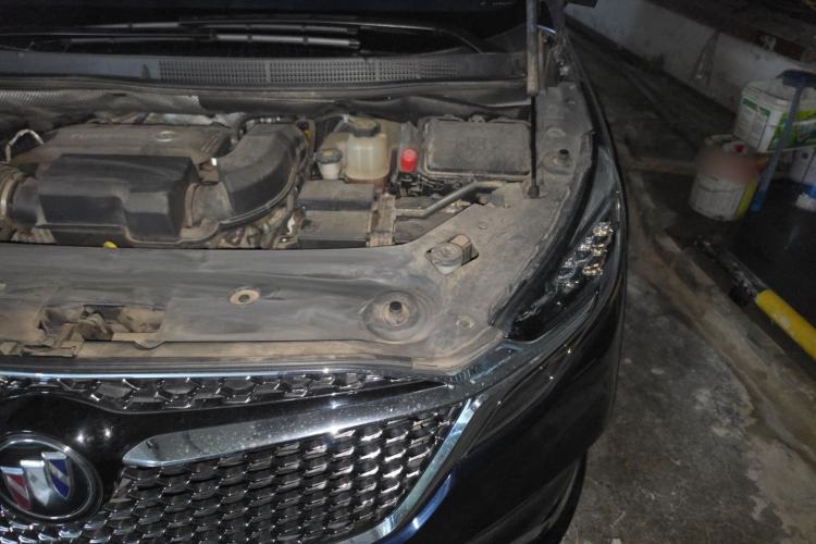 Used Buick GL8 2022 Avenir Avia Four-Seat Prestige Edition Engine Bay Left