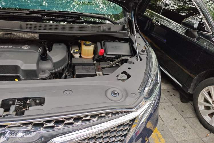 Used Buick GL8 2022 Avenir Avia Four-Seat Prestige Edition Engine Bay Left
