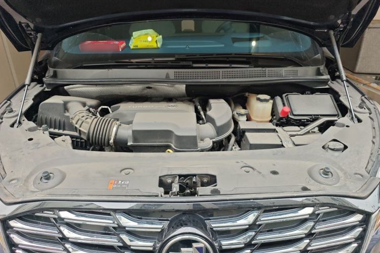 Used Buick GL8 2022 Facelift Avenir Aivia Four-Seat Prestige Edition Engine Bay