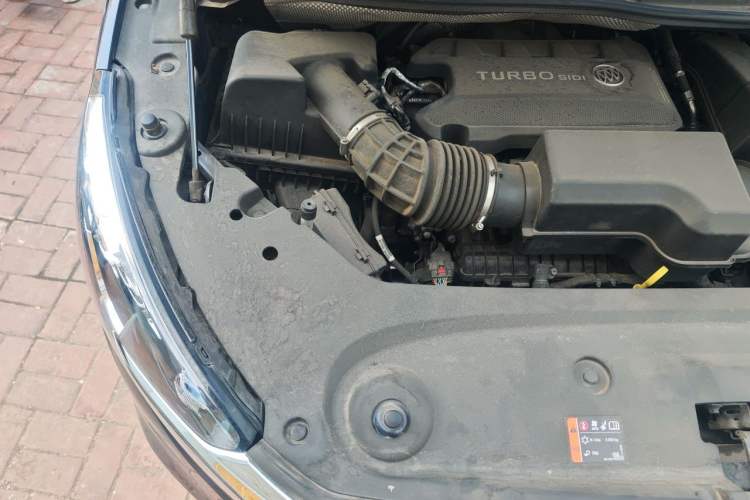 Used Buick GL8 2022 Avenir Avia Four-Seat Prestige Edition Engine Bay Right