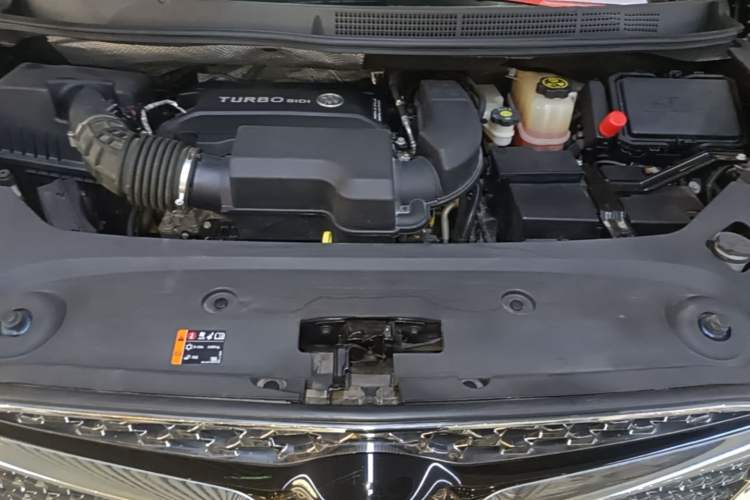 Used Buick GL8 2022 Avenir Avia Four-Seat Prestige Edition Engine Bay