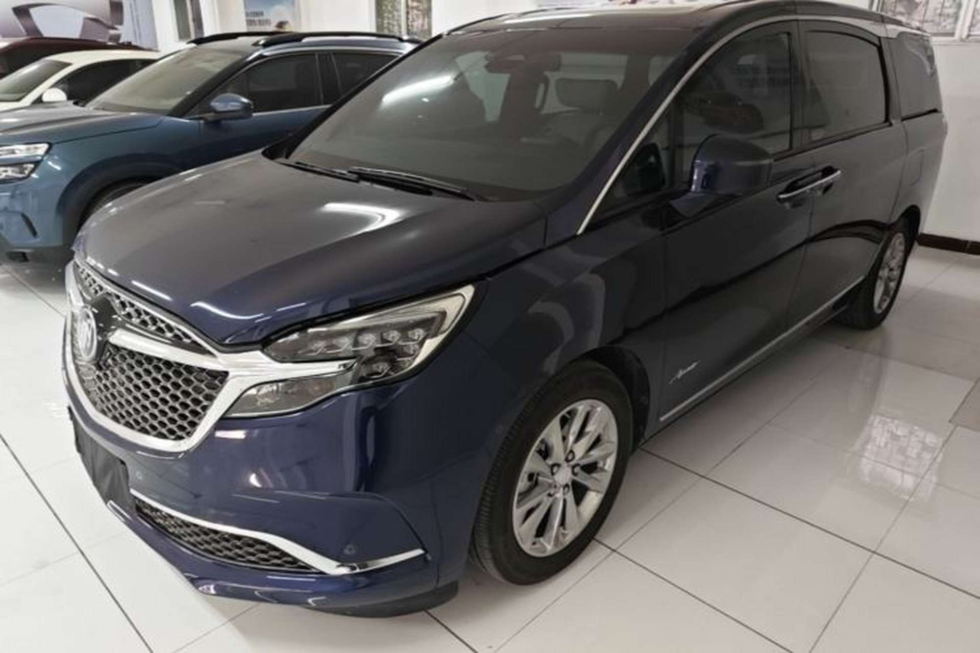Used Buick GL8 2022 Avenir Avia Four-Seat Prestige Edition Front Left 45 Deg