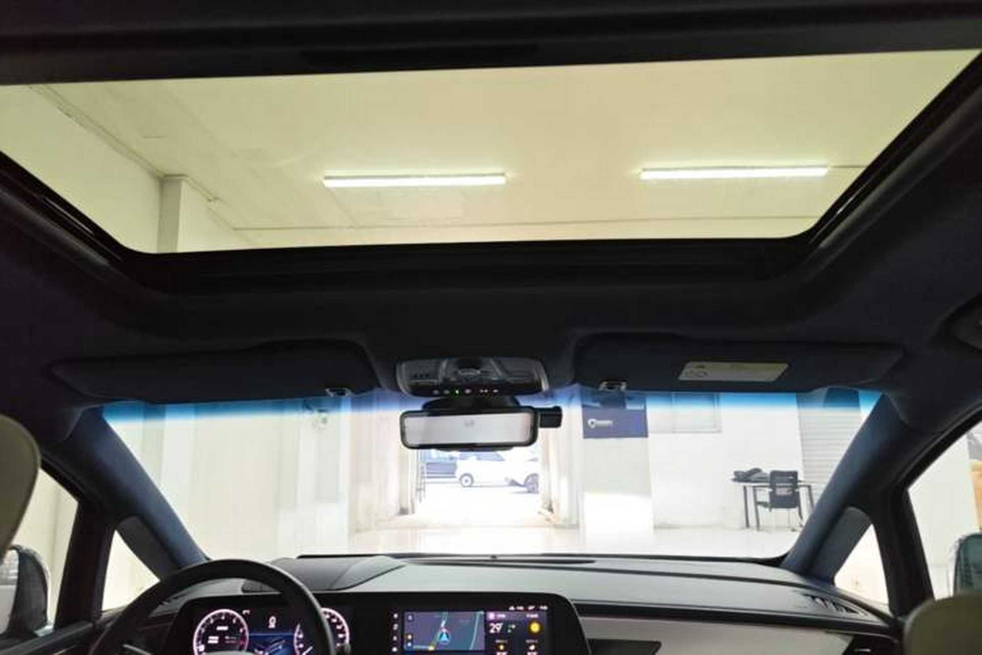 Used Buick GL8 2022 Avenir Avia Four-Seat Prestige Edition Headliner