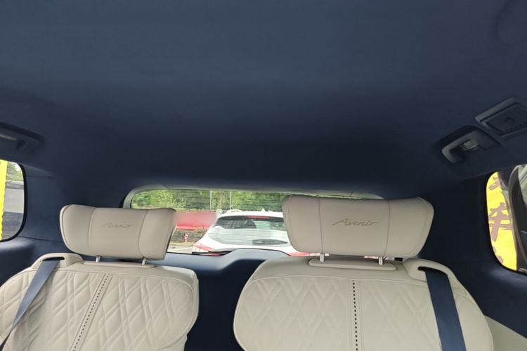 Used Buick GL8 2022 Avenir Avia Four-Seat Prestige Edition Headliner