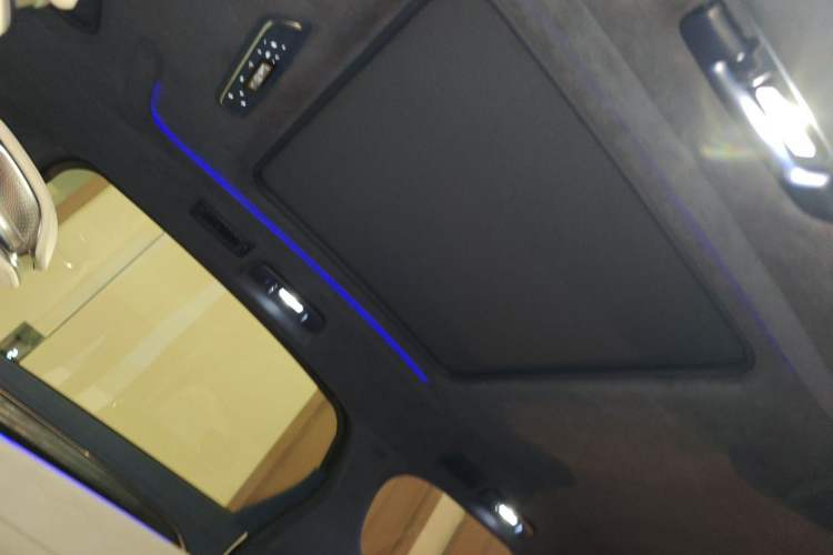 Used Buick GL8 2022 Facelift Avenir Aivia Four-Seat Prestige Edition Headliner