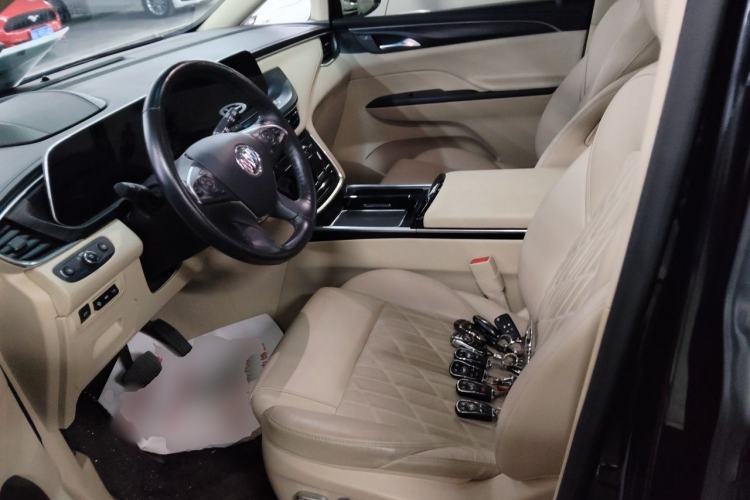 Used Buick GL8 2022 ES Landtrek 653T Smart Flagship Model Left Front Seat